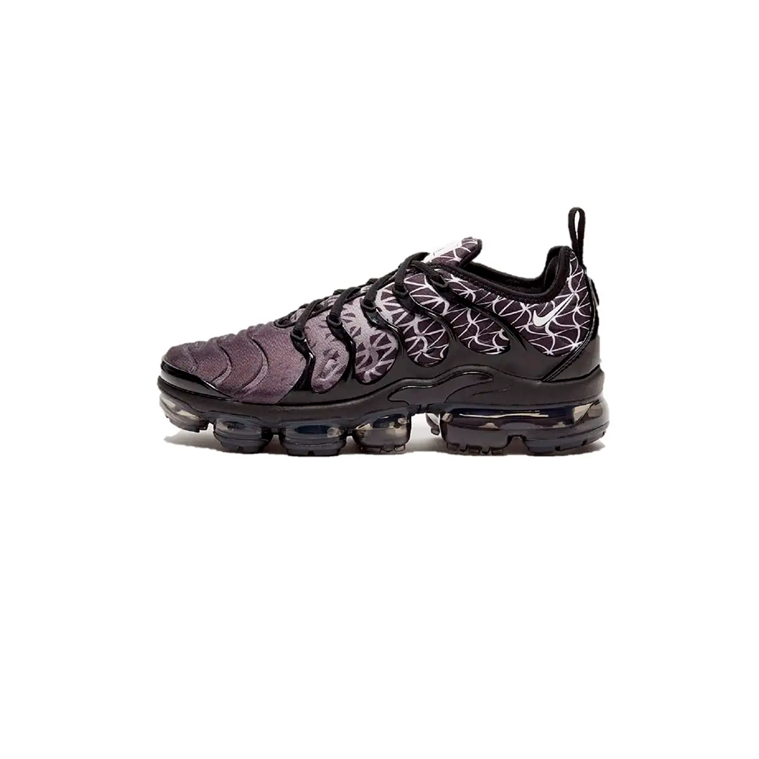 Nike-Air-Vapormax-Grises-Negras.png