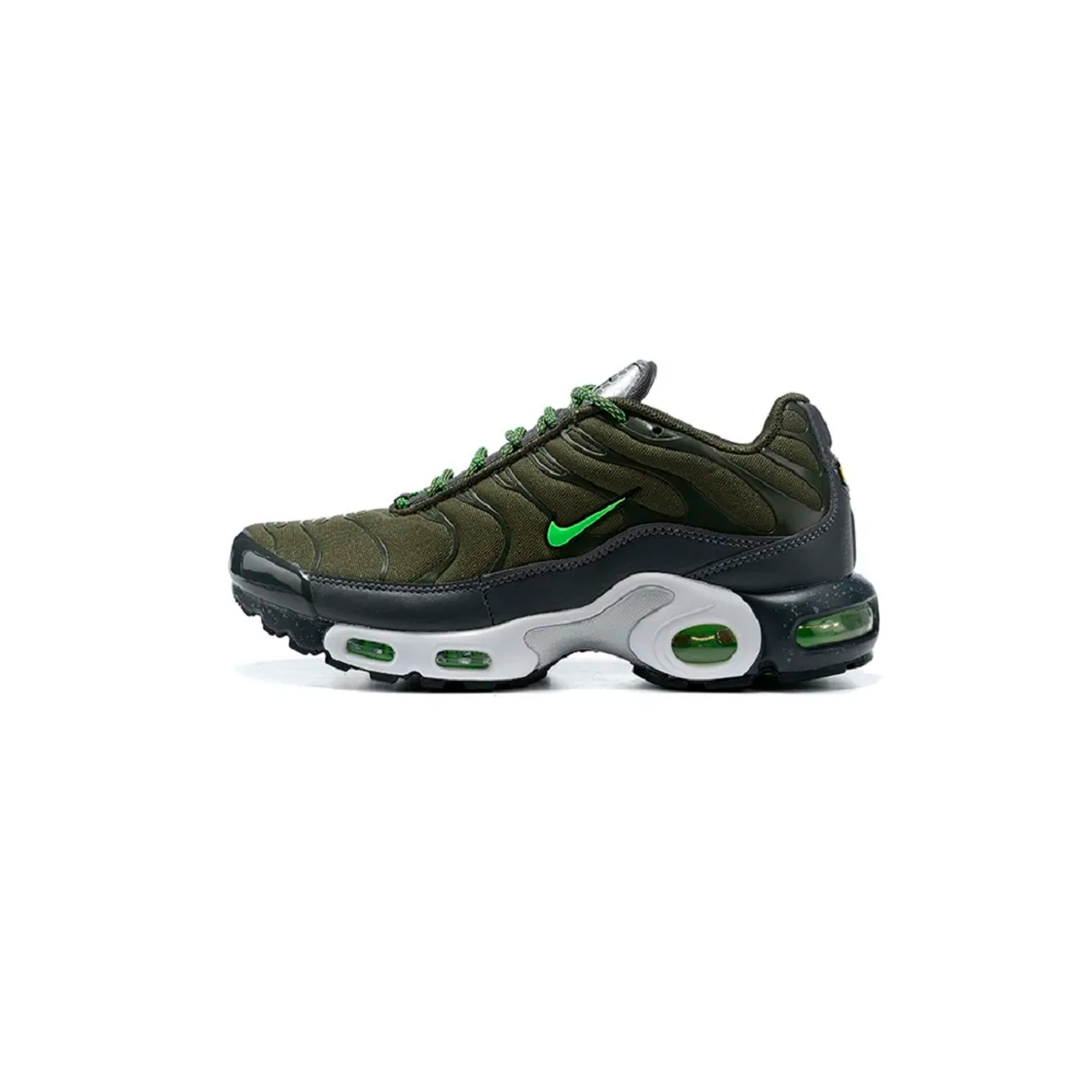 Nike-TN-Green.png