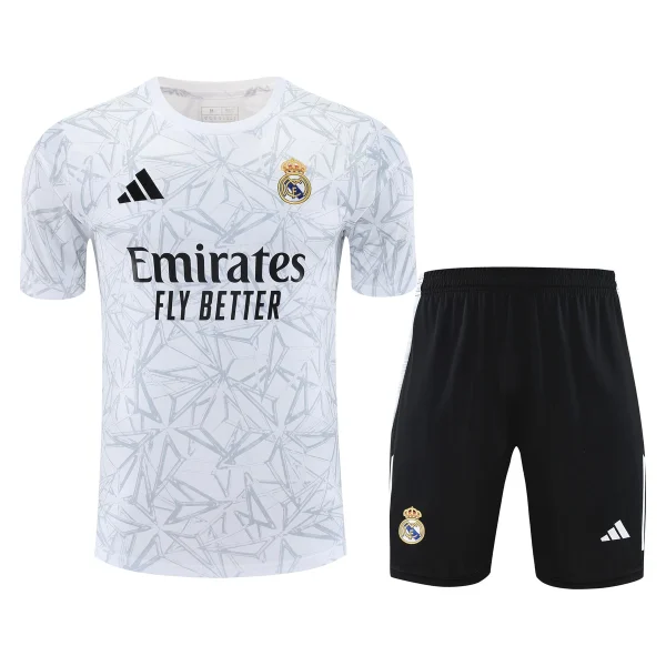 Real Madrid Conjunto manga corta